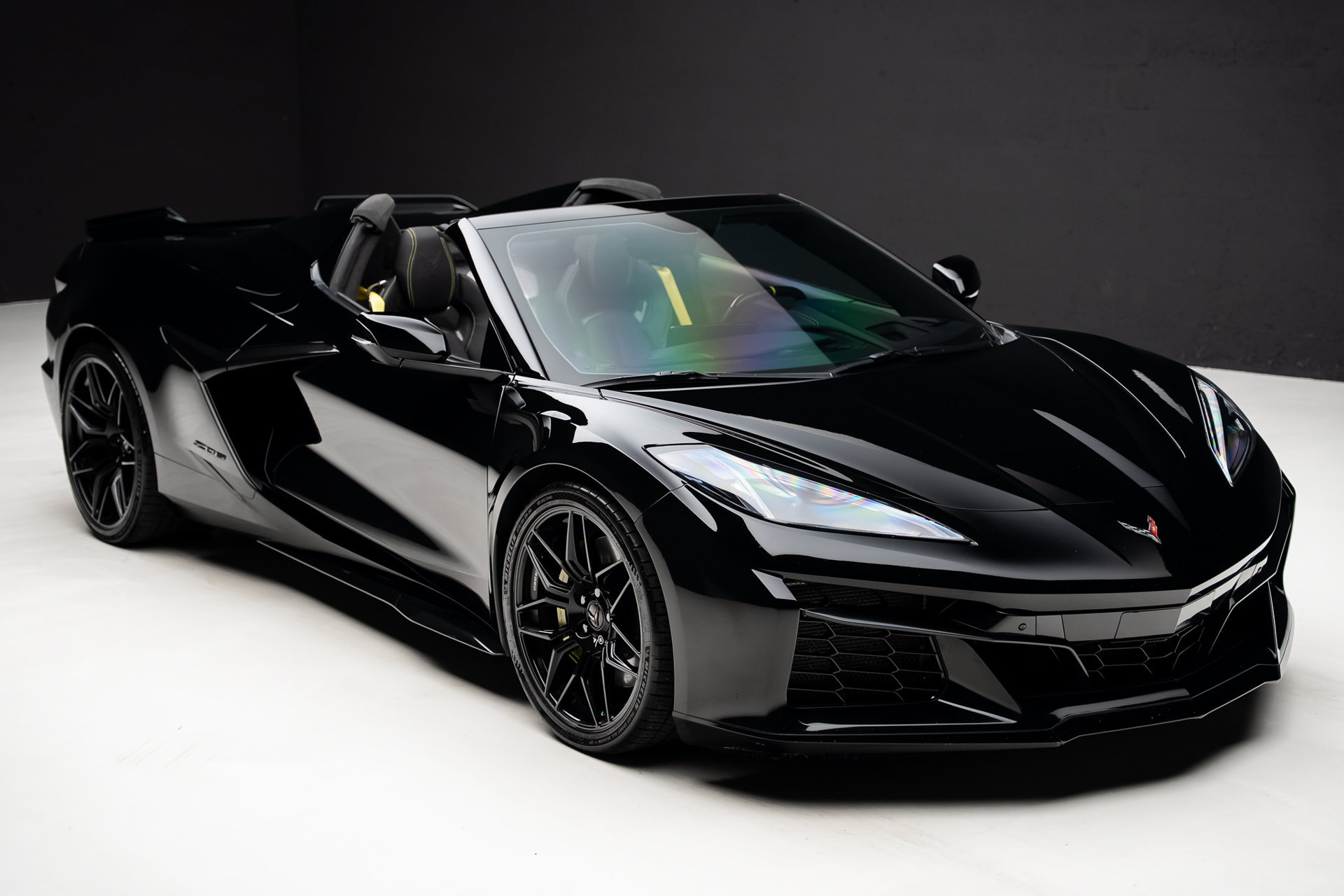 Used 2023 Chevrolet Corvette Z06 w/ Stealth Interior Trim Package RWD image 42