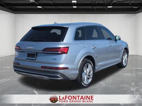 Used 2024 Audi Q7 3.0T Premium Plus AWD/4WD image 5