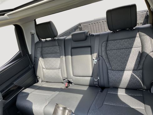 Used 2024 Toyota Tundra Limited AWD/4WD image 22