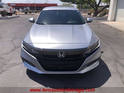 Used 2018 Honda Accord Sport image 3