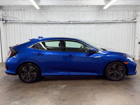 Used 2018 Honda Civic EX image 4