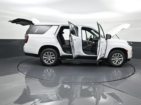 Used 2023 Chevrolet Tahoe Premier RWD image 34