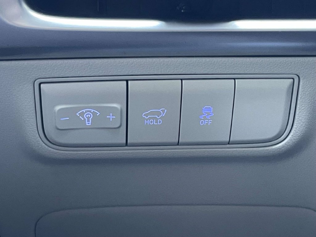 Certified 2025 Hyundai Tucson SEL FWD image 18