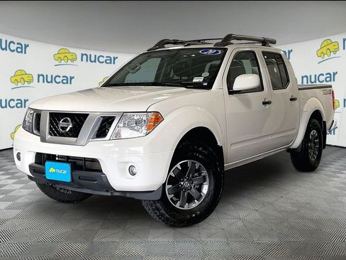 Used 2020 Nissan Frontier PRO-4X AWD/4WD image 3