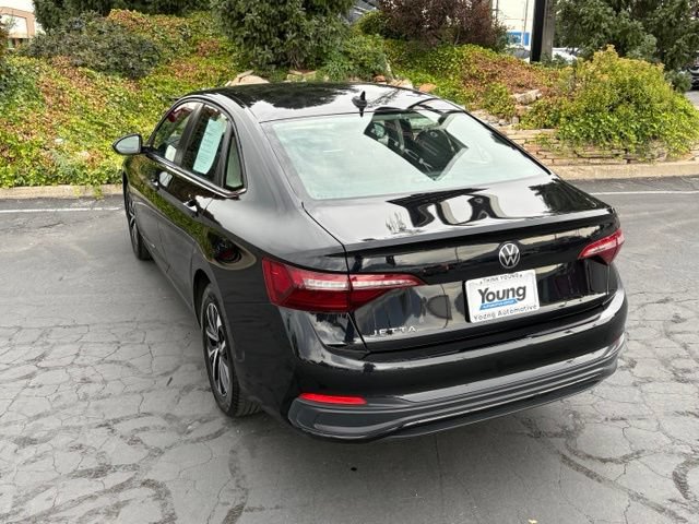 Used 2024 Volkswagen Jetta S FWD image 4