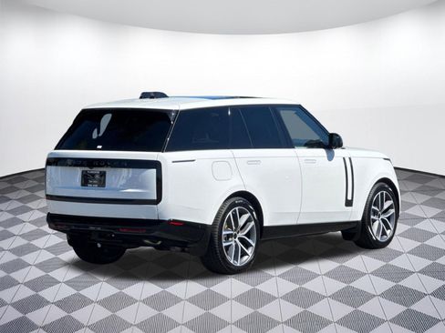 New 2026 Land Rover Range Rover SE AWD/4WD image 9