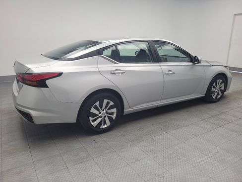 Used 2023 Nissan Altima 2.5 S FWD image 10