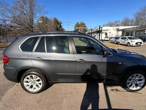 Used 2013 BMW X5 xDrive35i image 4