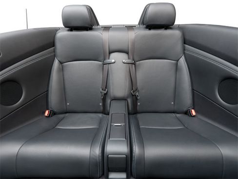 Used 2010 Lexus IS 250C image 15