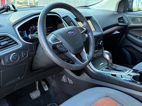 Used 2018 Ford Edge SEL w/ Equipment Group 201A AWD/4WD image 19