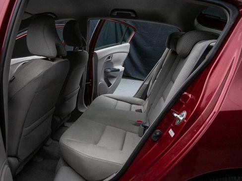 Used 2010 Honda Insight EX image 19