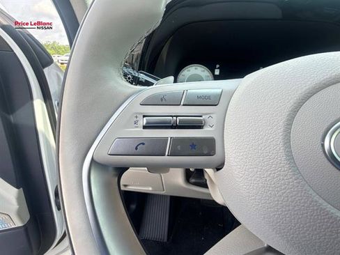 Used 2025 Hyundai Palisade Calligraphy FWD image 23