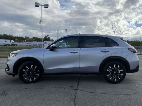 New 2026 Honda HR-V EX-L image 6