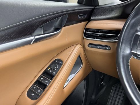 Used 2023 INFINITI QX60 Sensory w/ Vision Package image 7