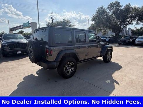 Used 2022 Jeep Wrangler Unlimited Sport AWD/4WD image 3