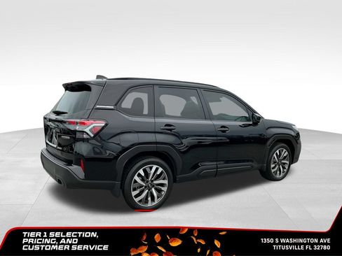 Used 2025 Subaru Forester Touring w/ Popular Package - Touring AWD/4WD image 9