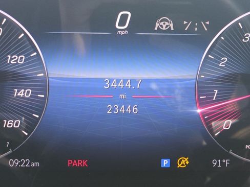 Used 2024 Mercedes-Benz GLE 350 4MATIC image 23