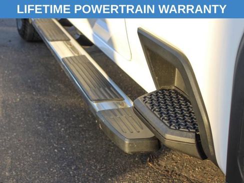 Used 2024 GMC Sierra 3500 Denali w/ Denali Reserve Package image 13