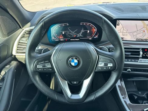 Used 2022 BMW X5 xDrive40i w/ Premium Package AWD/4WD image 9