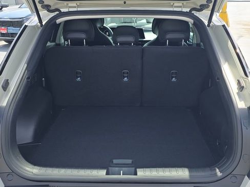 Certified 2024 Kia EV6 Light AWD/4WD image 16
