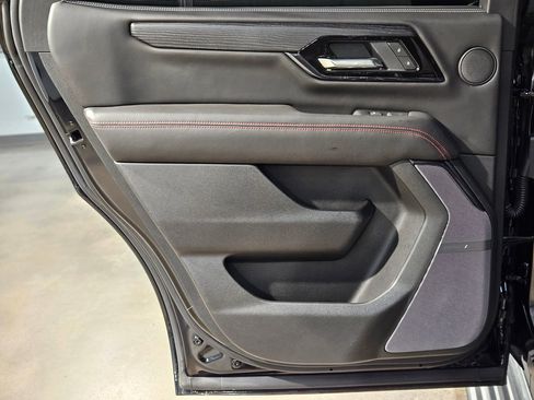 Used 2025 GMC Yukon AT4 Ultimate image 29