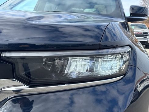 Used 2023 Jeep Grand Cherokee L Limited image 12