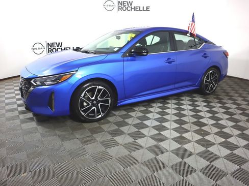 Certified 2024 Nissan Sentra SR image 4