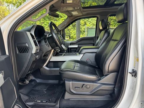 Used 2021 Ford F350 Lariat AWD/4WD image 12