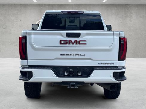 Used 2024 GMC Sierra 2500 Denali w/ Denali Reserve Package AWD/4WD image 17