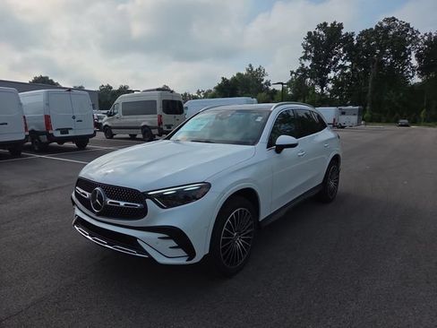 New 2027 Mercedes-Benz GLC 300 4MATIC image 7