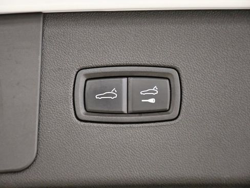 Used 2023 Porsche Cayenne S image 60