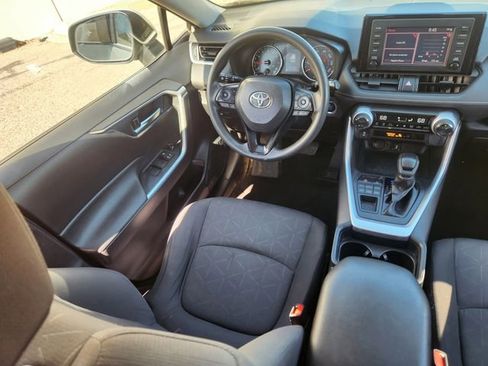 Used 2019 Toyota RAV4 XLE image 12