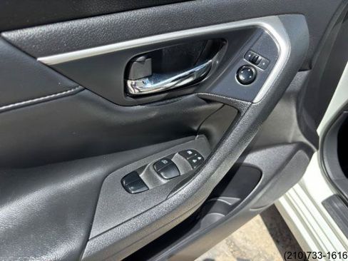 Used 2015 Nissan Altima 2.5 S w/ Power Driver Seat Package FWD image 15