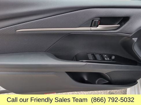 Used 2025 Toyota Camry SE w/ Convenience Package AWD/4WD image 13