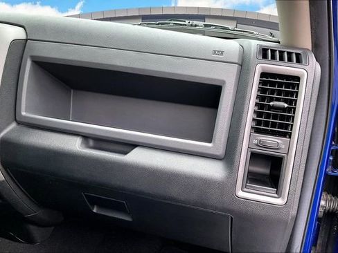 Used 2016 RAM 1500 Express image 16