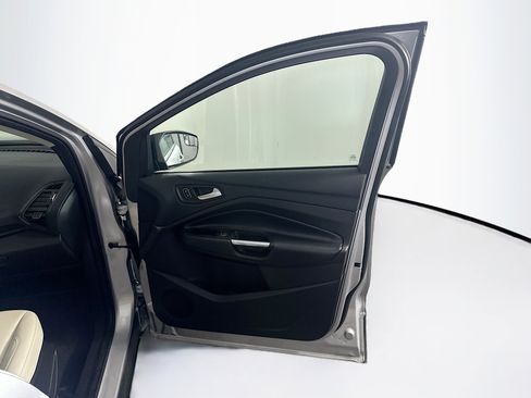 Used 2018 Ford Escape SEL w/ SEL Sport Appearance Package image 33