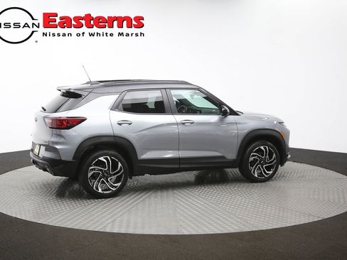 Used 2024 Chevrolet TrailBlazer RS w/ Driver Confidence Package image 55