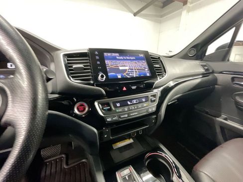 Used 2022 Honda Ridgeline Black Edition image 18