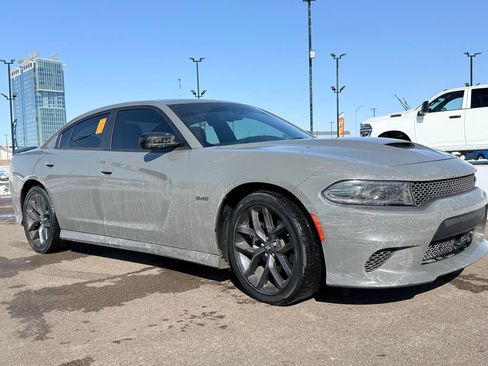 Used 2023 Dodge Charger R/T w/ Blacktop Package image 3