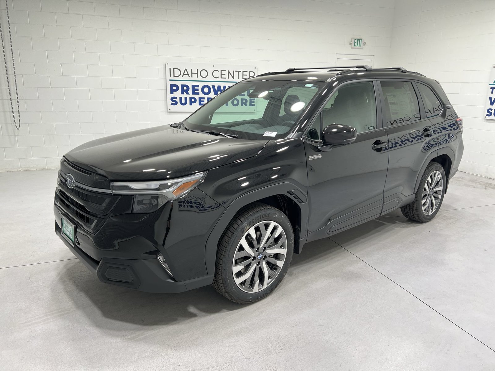 New 2026 Subaru Forester Touring AWD/4WD image 4