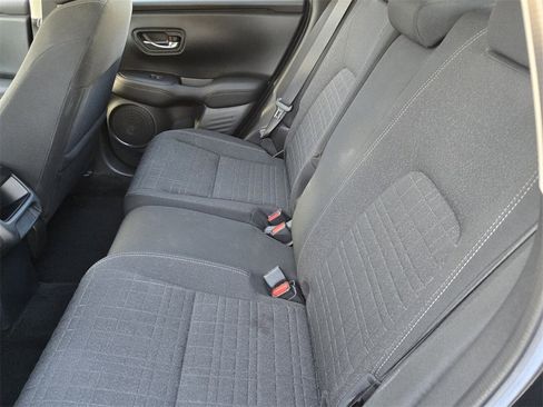 Certified 2023 Honda HR-V LX image 11