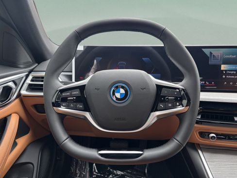 Used 2026 BMW i4 eDrive40 w/ Parking Assistance Package RWD image 30
