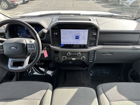 Certified 2025 Ford F150 XLT w/ Equipment Group 301A Standard image 15