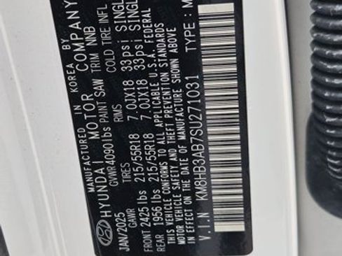 Used 2025 Hyundai Kona SEL image 36