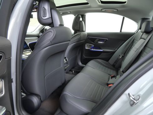 New 2026 Mercedes-Benz C 300 4MATIC Sedan image 9
