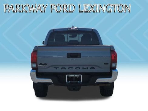Used 2021 Toyota Tacoma SR5 image 6