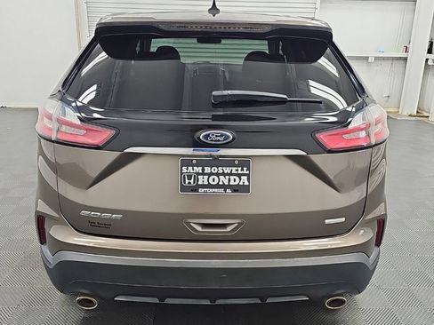 Used 2019 Ford Edge SE FWD image 8