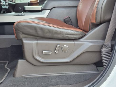 Used 2019 Ford F350 King Ranch w/ Chrome Package RWD image 18