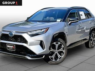 Used 2022 Toyota RAV4 XSE w/ Premium Package AWD/4WD video 1