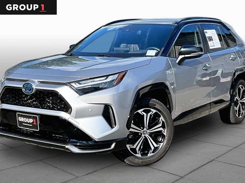 Used 2022 Toyota RAV4 XSE w/ Premium Package AWD/4WD image 1